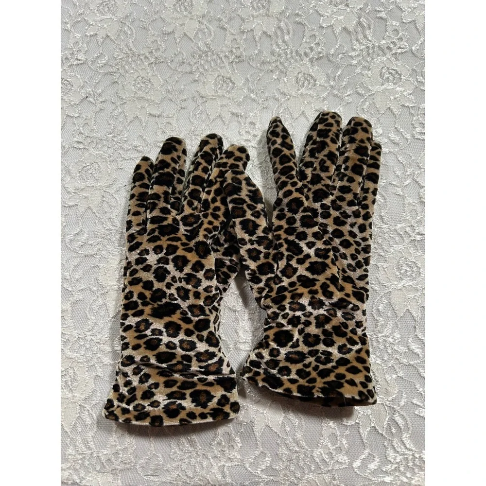 Vintage Leopard Print Thinsulate Insulated Velvet Gloves Fall Glam Boho Chic